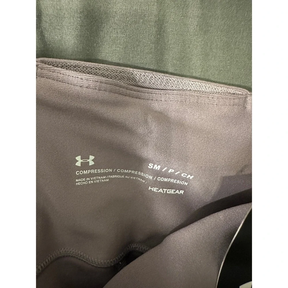 Under Armour Womens HeatGear Armour High Rise Compression Leggings Purple SM NWT